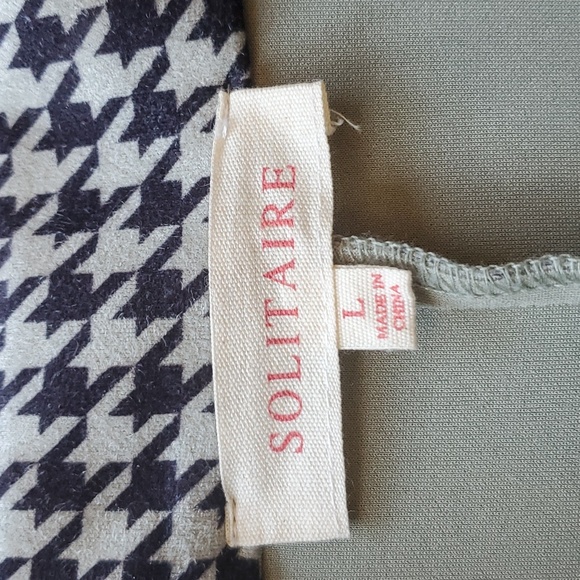 Solitaire Houndstooth Blazer - Picture 2 of 3